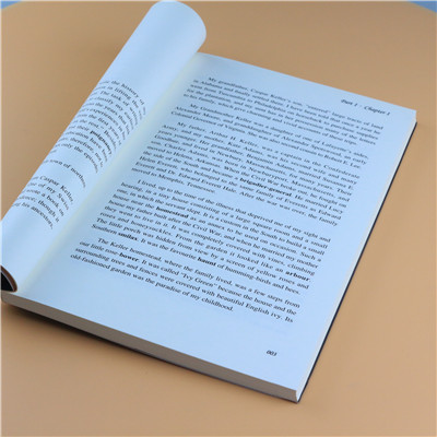 Cheap white and black novel softcover book printing (3)