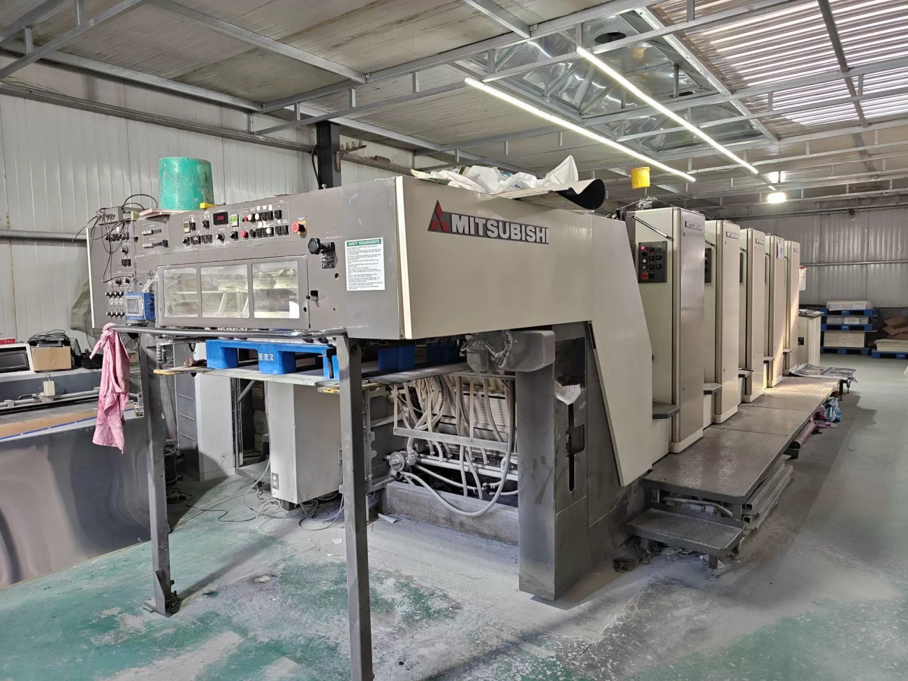 Mitsubishi Offset Printing Press